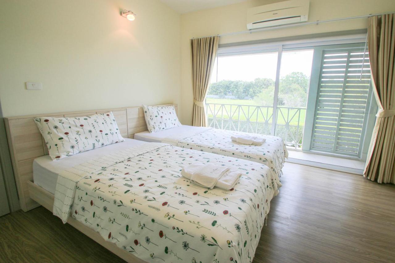 Baan Rub Lom By Jane Apartment Pakchong Exterior photo