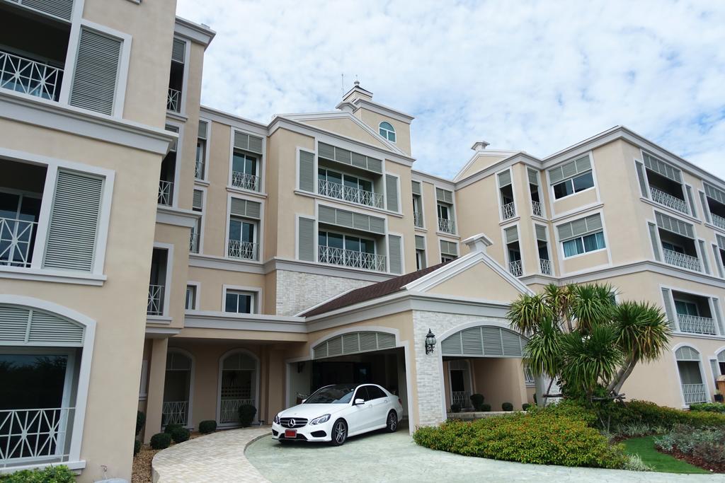 Baan Rub Lom By Jane Apartment Pakchong Exterior photo